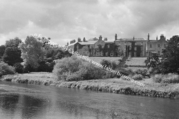 HOUSES FROM RIVER SUIR  WIDE ANGLE AND ORDINARY